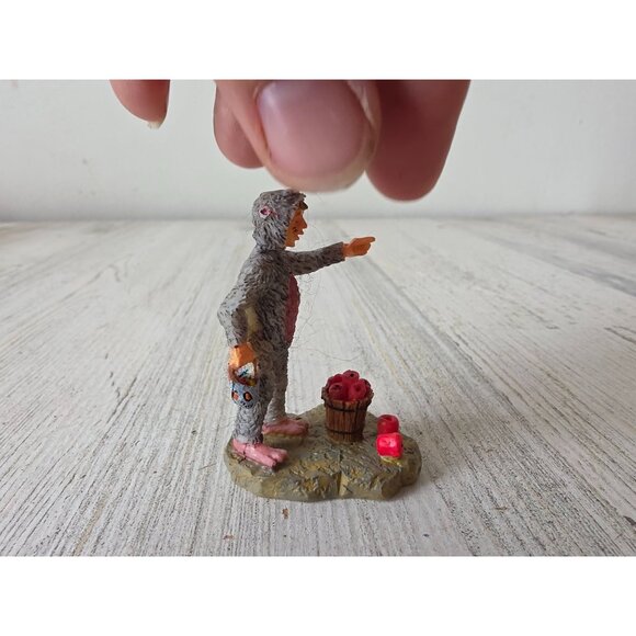 Lemax look out bobbing apples mouse trick or treat rat Halloween village boy fig - Picture 4 of 6